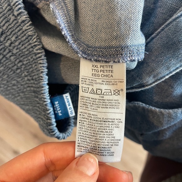 Old Navy Denim Jumpsuit XXL Petite Chambray Button Front Wide Leg Cropped - Picture 6 of 12